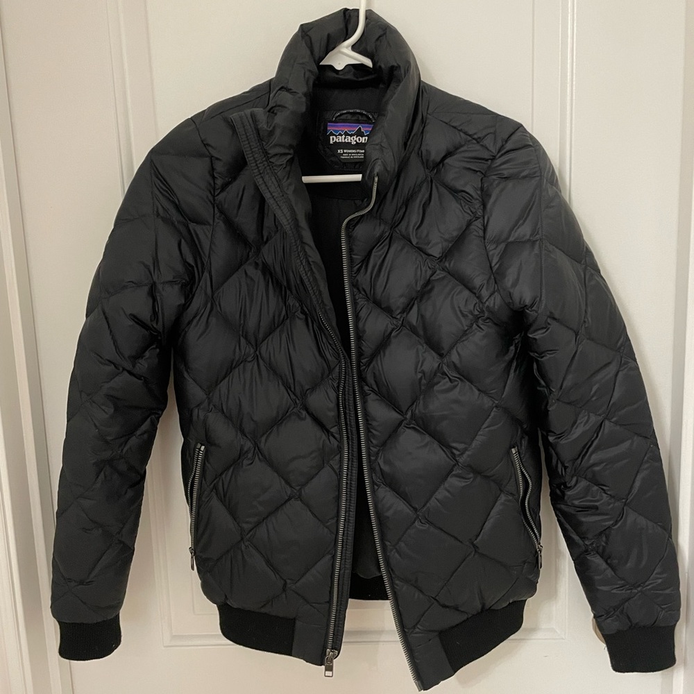 Patagonia Women’s Bomber Jacket size XS